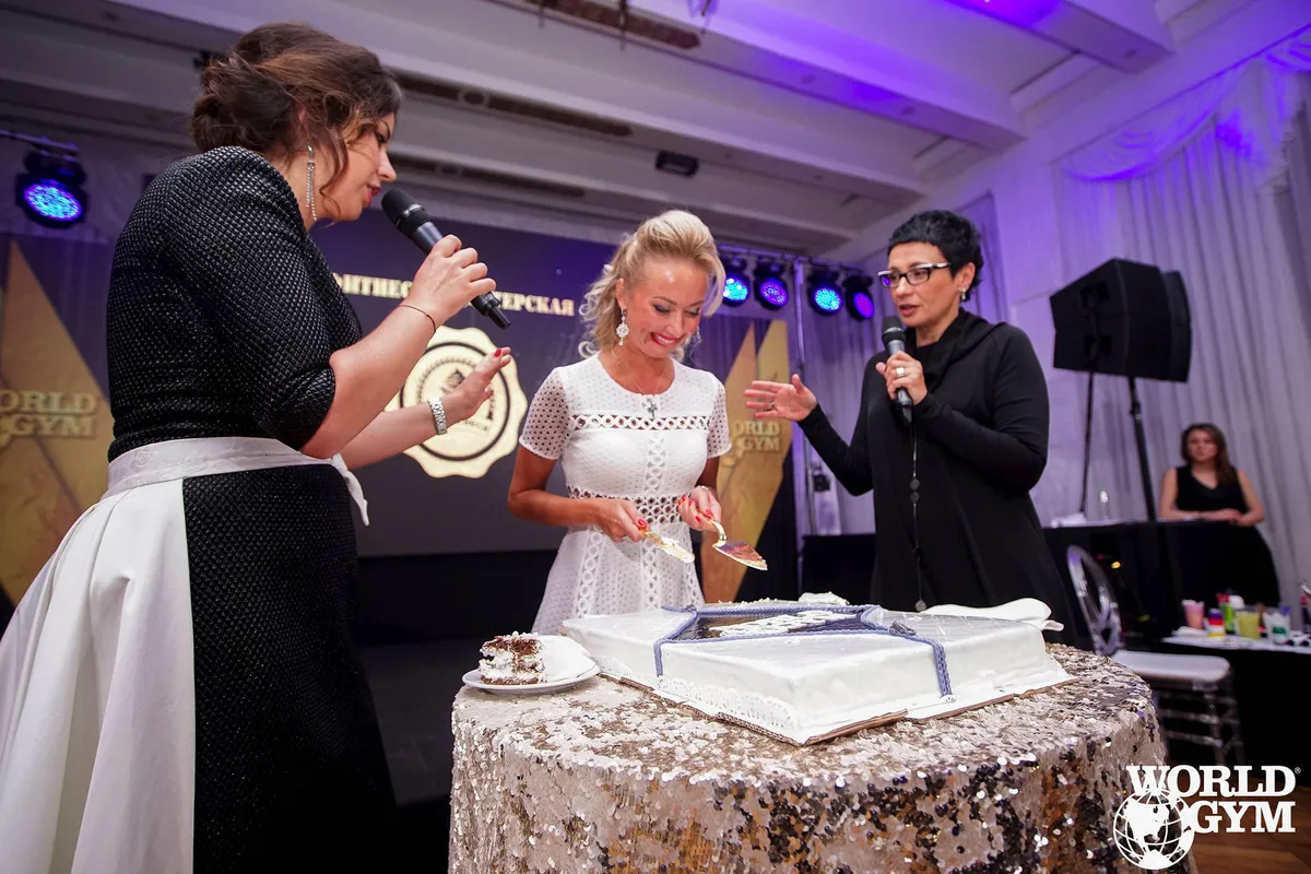 World Gym Awards Ceremony: Our Cake for a Fitness Celebration