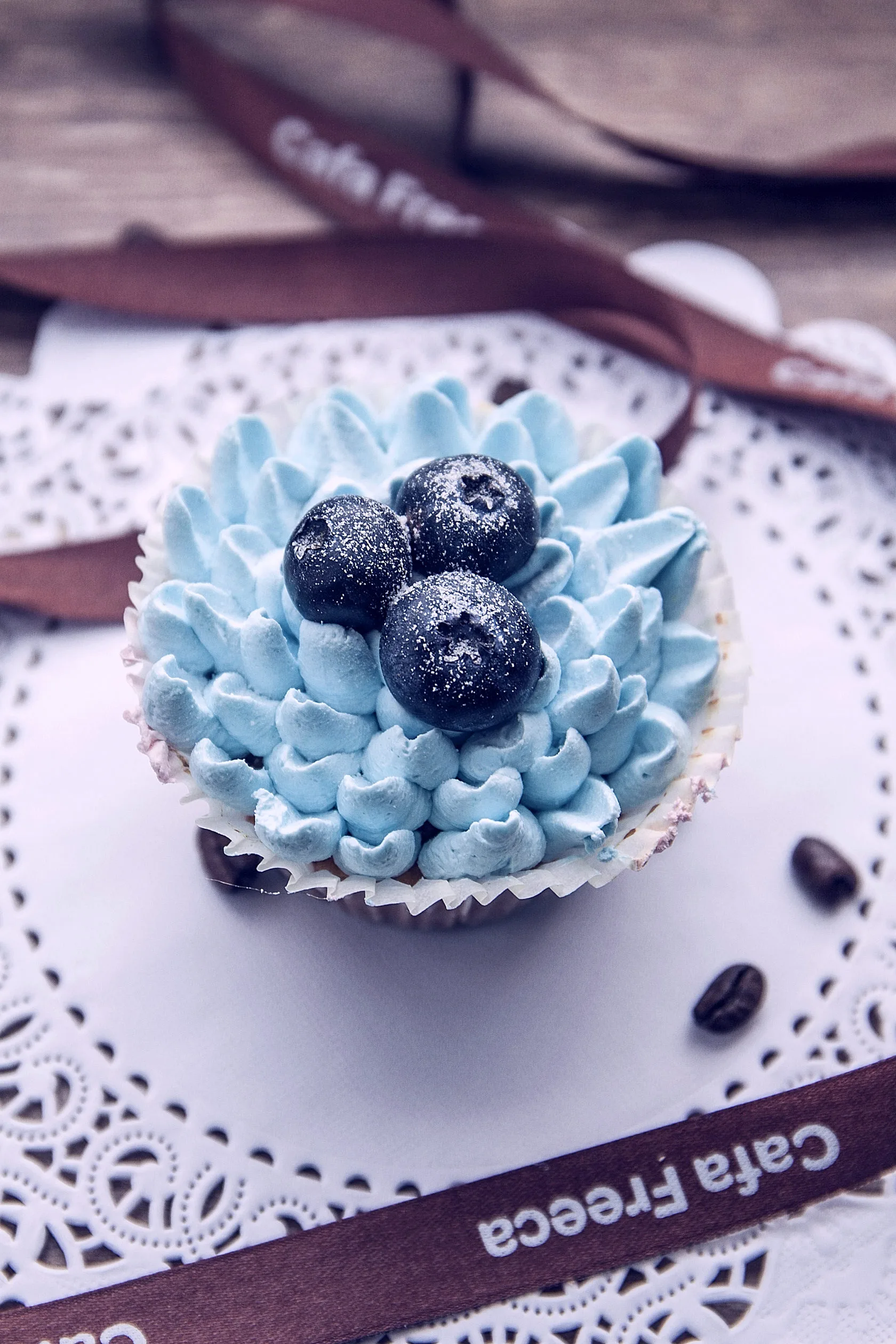 Яблочные капкейки - 6 шт.